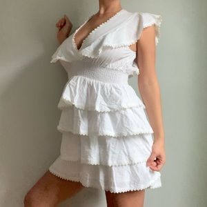 NWT / Show Me Your Mu Mu adorable linen ruffled mini dress